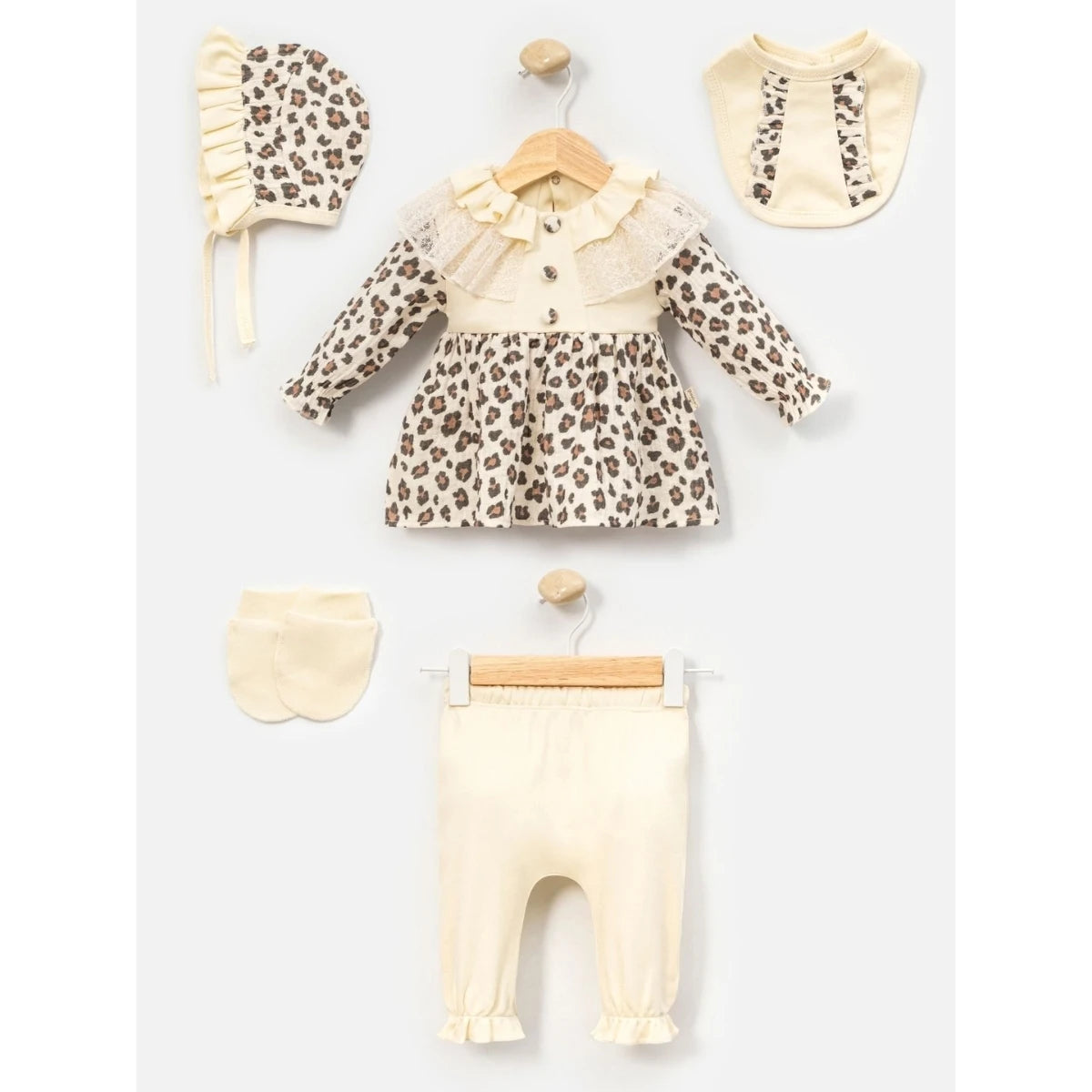 leo chic yenidoğan set